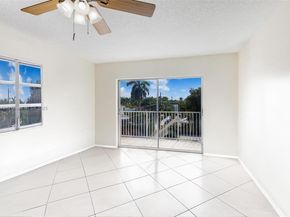 1701 Washington St 304, Hollywood FL 33020