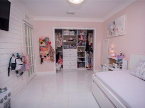 150 NE 31st St, Pompano Beach FL 33064