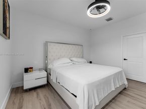 617 SW 11th St, Florida City FL 33034