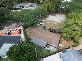 5718 Monroe St, Hollywood FL 33023