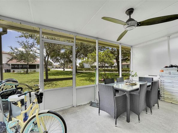 20845 NW 3rd Ct, Pembroke Pines FL 33029