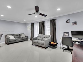 20845 NW 3rd Ct, Pembroke Pines FL 33029