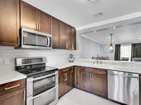 20845 NW 3rd Ct, Pembroke Pines FL 33029