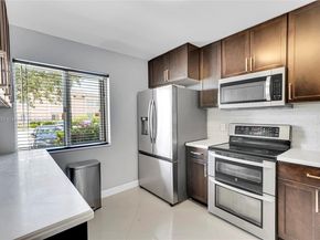 20845 NW 3rd Ct, Pembroke Pines FL 33029