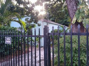 294 NE 57th St, Miami FL 33137