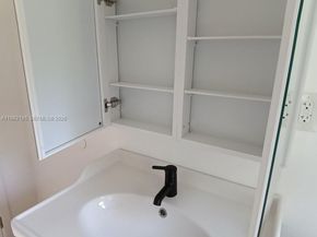 294 NE 57th St, Miami FL 33137