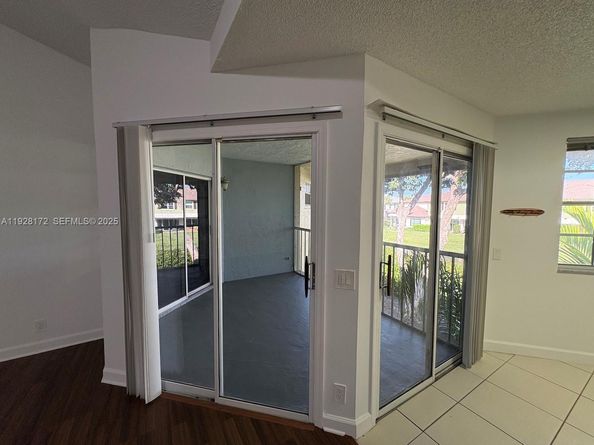 6579 Via Regina 6, Boca Raton FL 33433