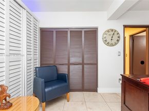 8111 SW 183rd St, Palmetto Bay FL 33157