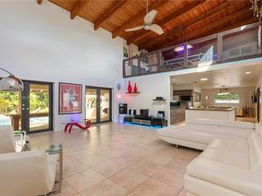 8111 SW 183rd St, Palmetto Bay FL 33157