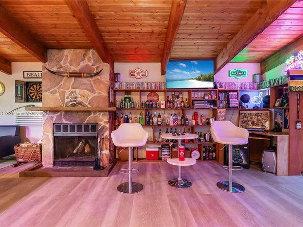 8111 SW 183rd St, Palmetto Bay FL 33157