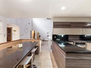 8111 SW 183rd St, Palmetto Bay FL 33157