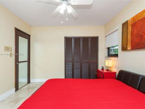 8111 SW 183rd St, Palmetto Bay FL 33157