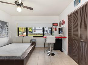 8111 SW 183rd St, Palmetto Bay FL 33157