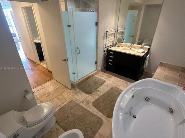 18201 Collins Ave 1006, Sunny Isles Beach FL 33160