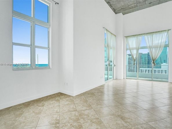 133 NE 2nd Ave LPH3502, Miami FL 33132