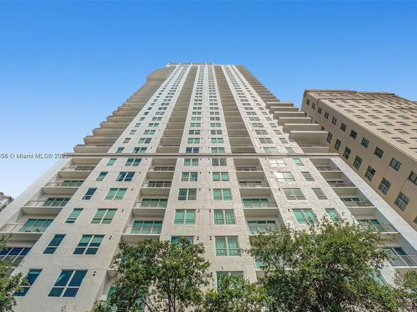 133 NE 2nd Ave LPH3502, Miami FL 33132