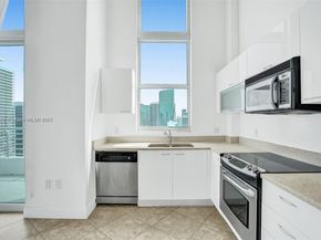 133 NE 2nd Ave LPH3502, Miami FL 33132