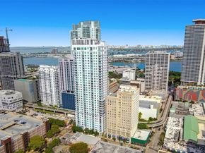 133 NE 2nd Ave LPH3502, Miami FL 33132