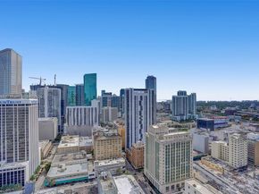 133 NE 2nd Ave LPH3502, Miami FL 33132