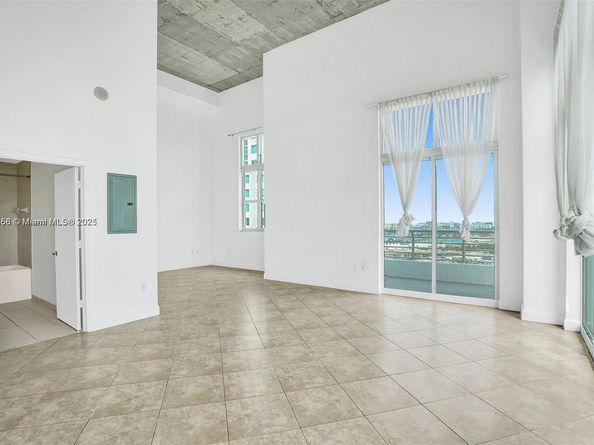 133 NE 2nd Ave LPH3502, Miami FL 33132