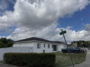 17200 NW 52nd Pl, Miami Gardens FL 33055