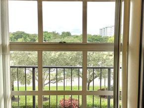 3300 N Palm Aire Dr 504, Pompano Beach FL 33069