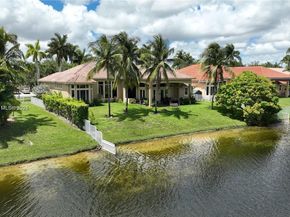 13742 NW 11th Ct, Pembroke Pines FL 33028