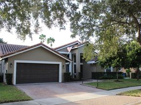 940 Lakewood Ct, Weston FL 33326