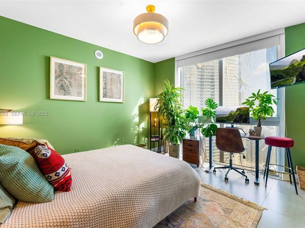 465 E Brickell Ave 3901, Miami FL 33131