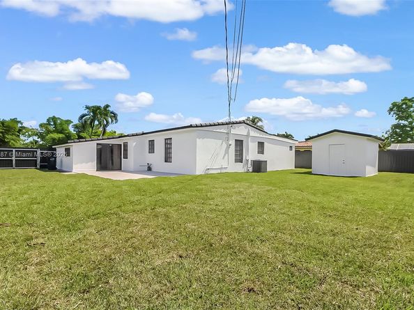 4314 SW 97th Ct, Miami FL 33165