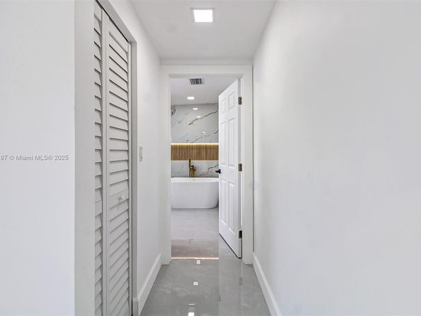 4314 SW 97th Ct, Miami FL 33165