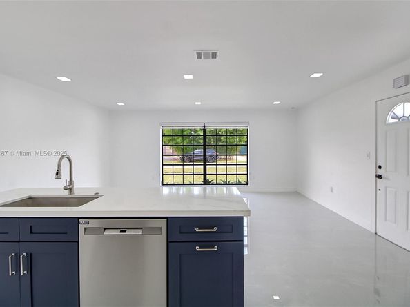 4314 SW 97th Ct, Miami FL 33165