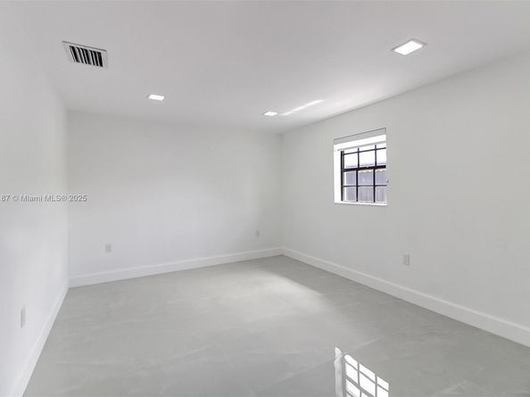 4314 SW 97th Ct, Miami FL 33165