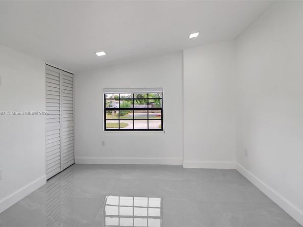 4314 SW 97th Ct, Miami FL 33165