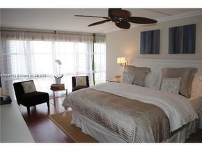 1901 Brickell Ave B1711, Miami FL 33129