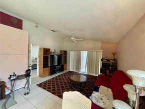 1244 NW 171st Ave, Pembroke Pines FL 33028