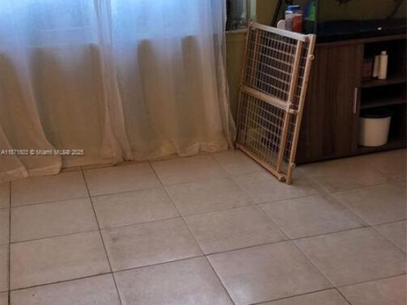 17901 NW 68th Ave T203, Hialeah FL 33015