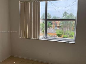 17901 NW 68th Ave T203, Hialeah FL 33015