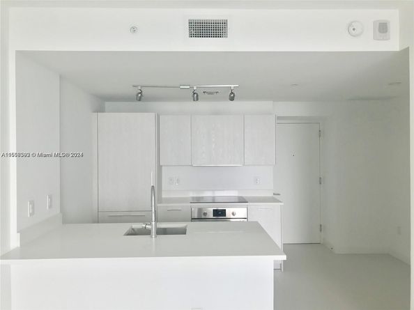 501 NE 31st St 1404, Miami FL 33137