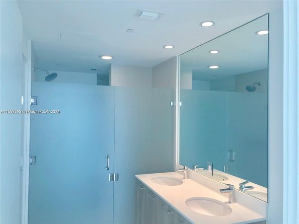 501 NE 31st St 1404, Miami FL 33137