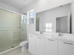 2405 NW 131st Cir, Miami FL 33167