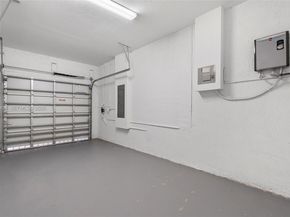 2405 NW 131st Cir, Miami FL 33167