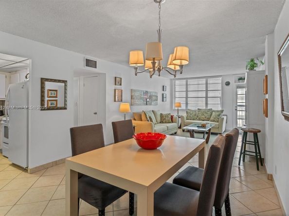 1913 S Ocean Dr 316, Hallandale Beach FL 33009