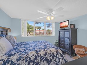 671 S Hollybrook Dr 210, Pembroke Pines FL 33025