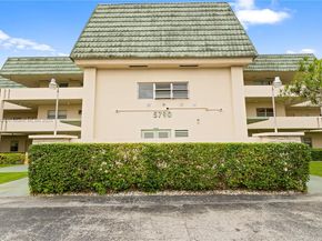 5790 Stirling 212, Hollywood FL 33021