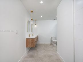 8440 SW 27th Ter, Miami FL 33155