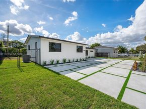8440 SW 27th Ter, Miami FL 33155