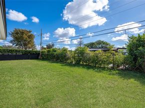 8440 SW 27th Ter, Miami FL 33155
