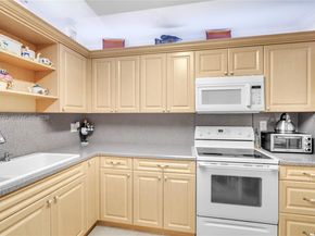 4160 Inverrary Dr 308, Lauderhill FL 33319