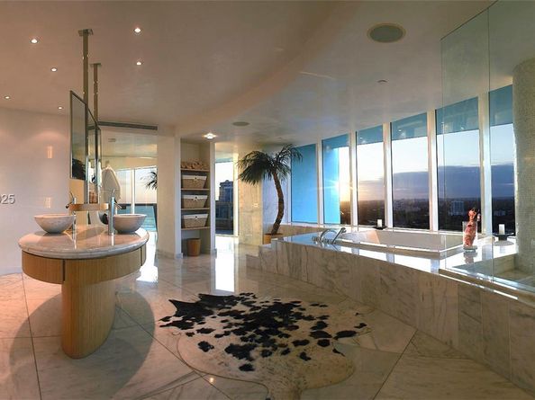 1643 Brickell Avenue 2902, Miami FL 33129